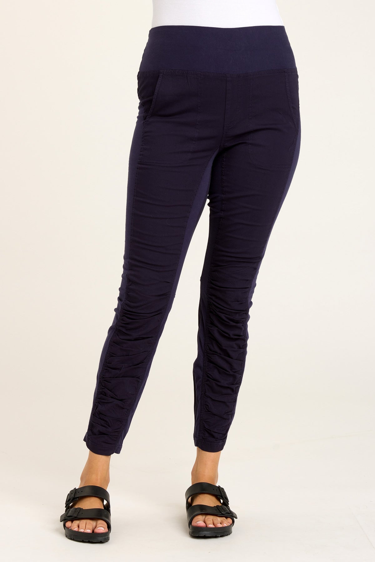 High Waist Penny Legging in Navy – XCVI