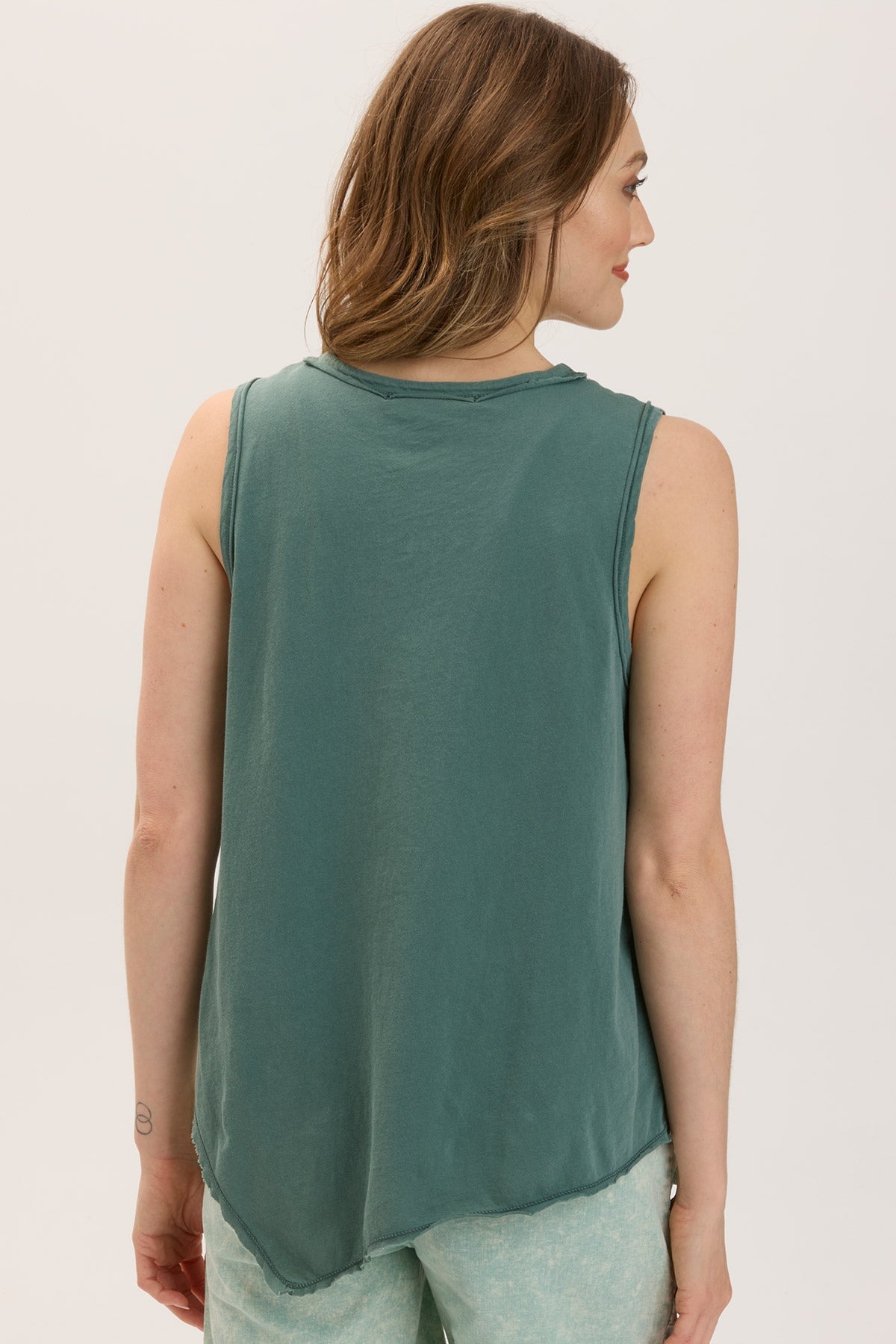 Wearables Lazzaro Tank 