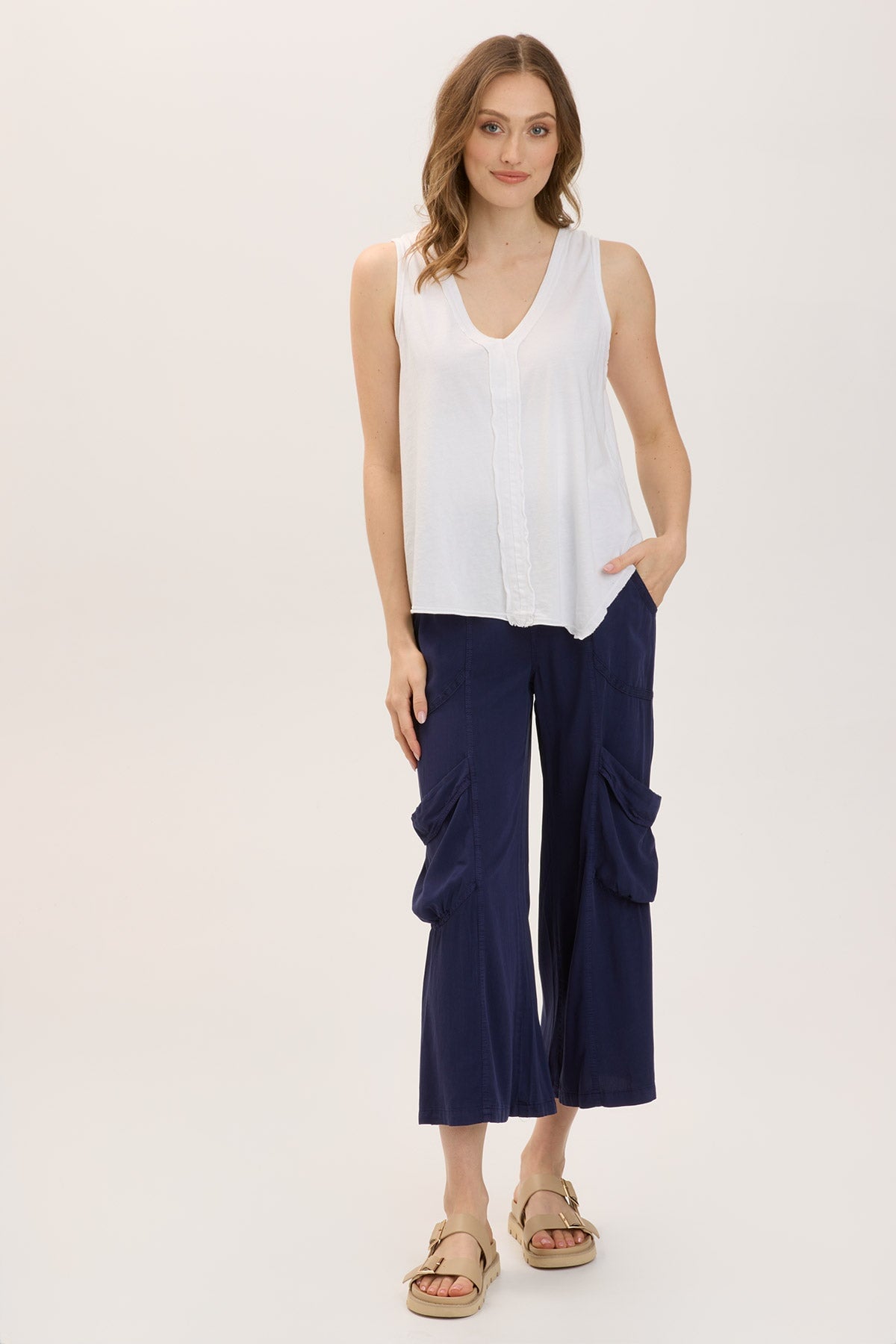 Wearables Twill Faulkner Crop 