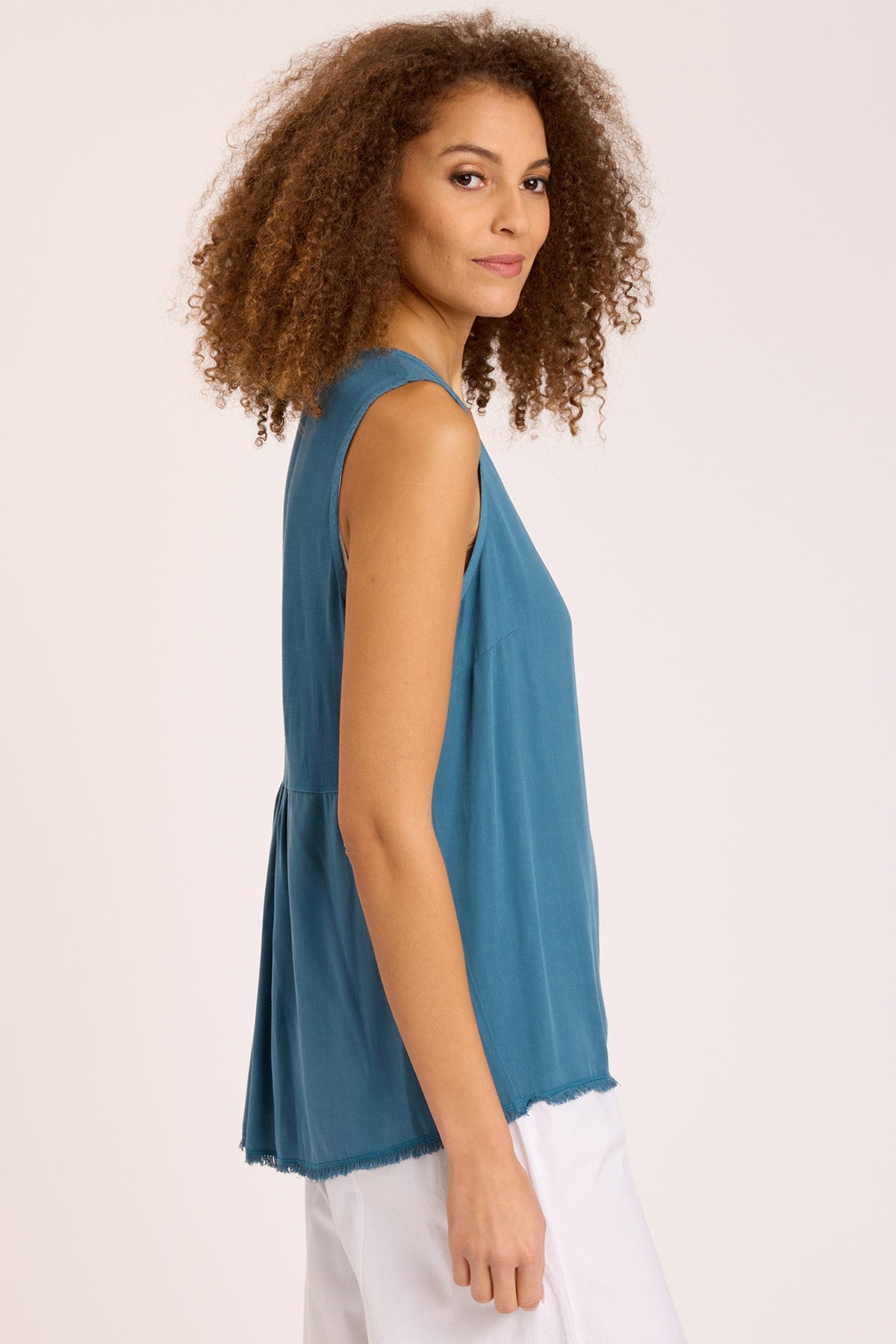 Wearables Twill Rayden Tank 