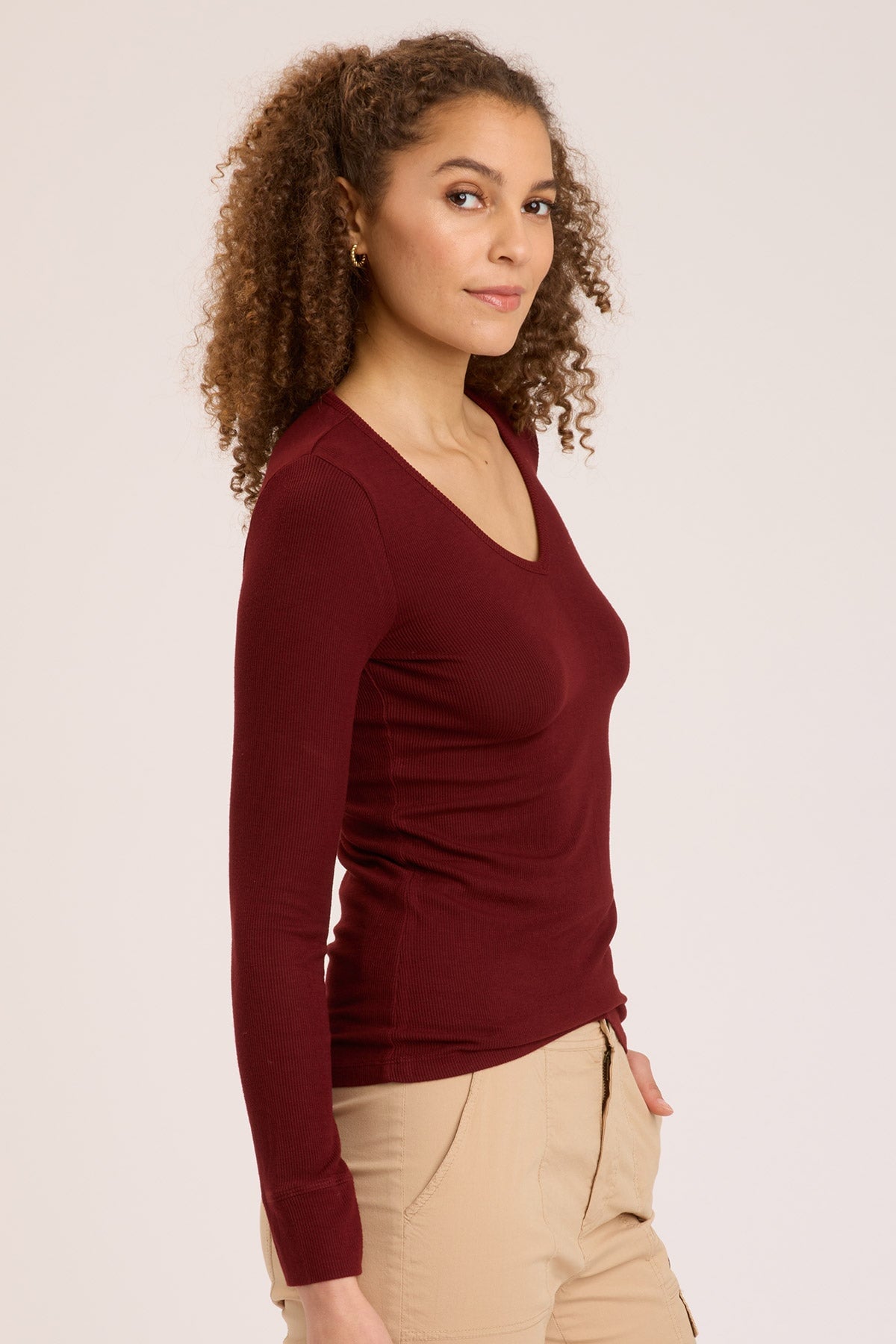 Wearables Nadira V-Neck 