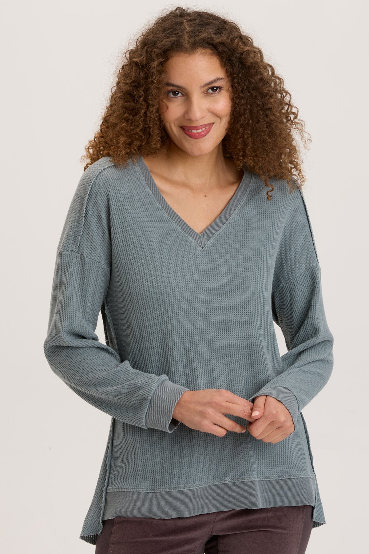 Wearables Oxley V-Neck 