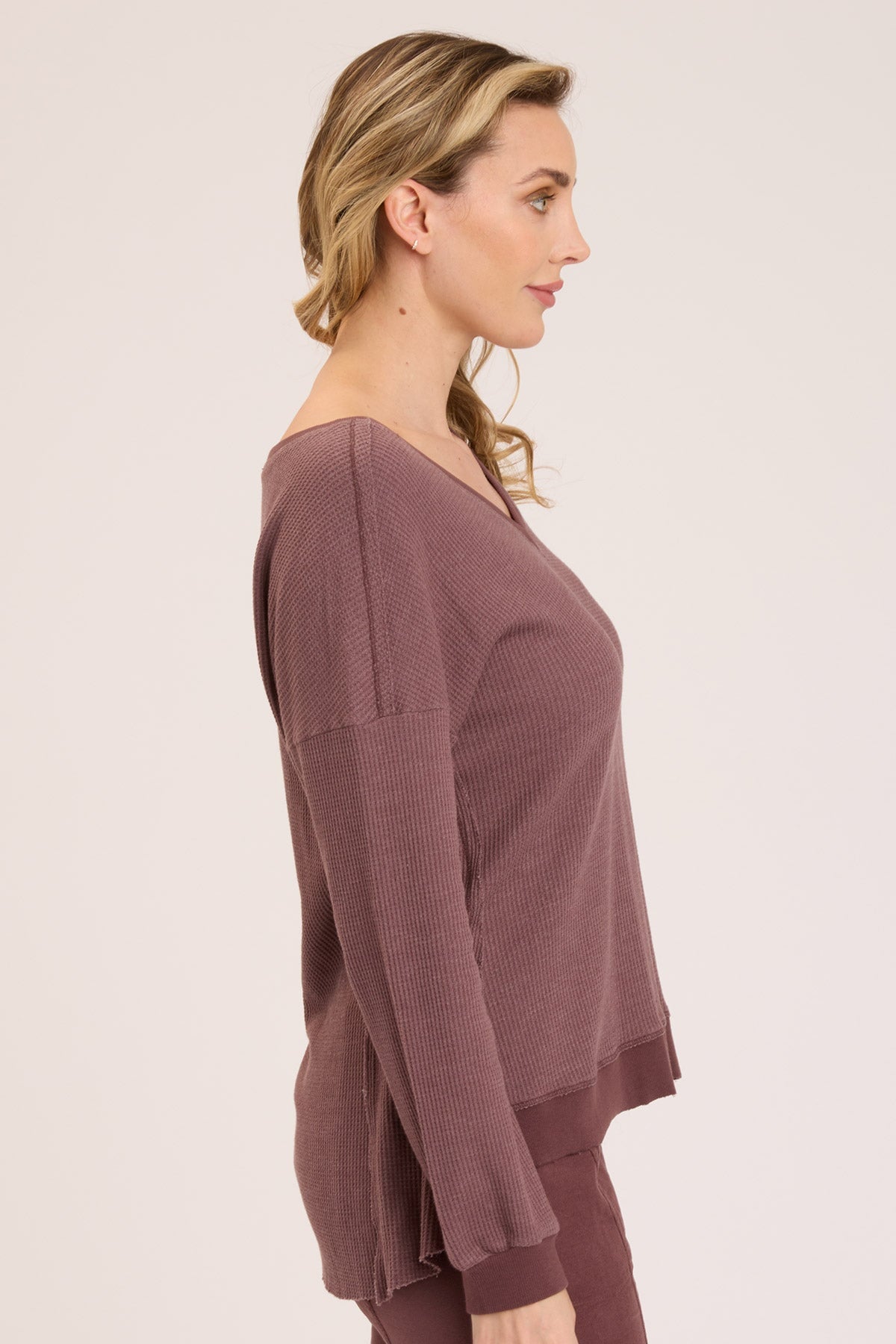 Wearables Oxley V-Neck 