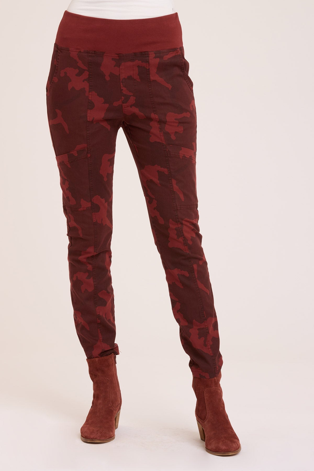 Wearables Printed Cascade Legging 