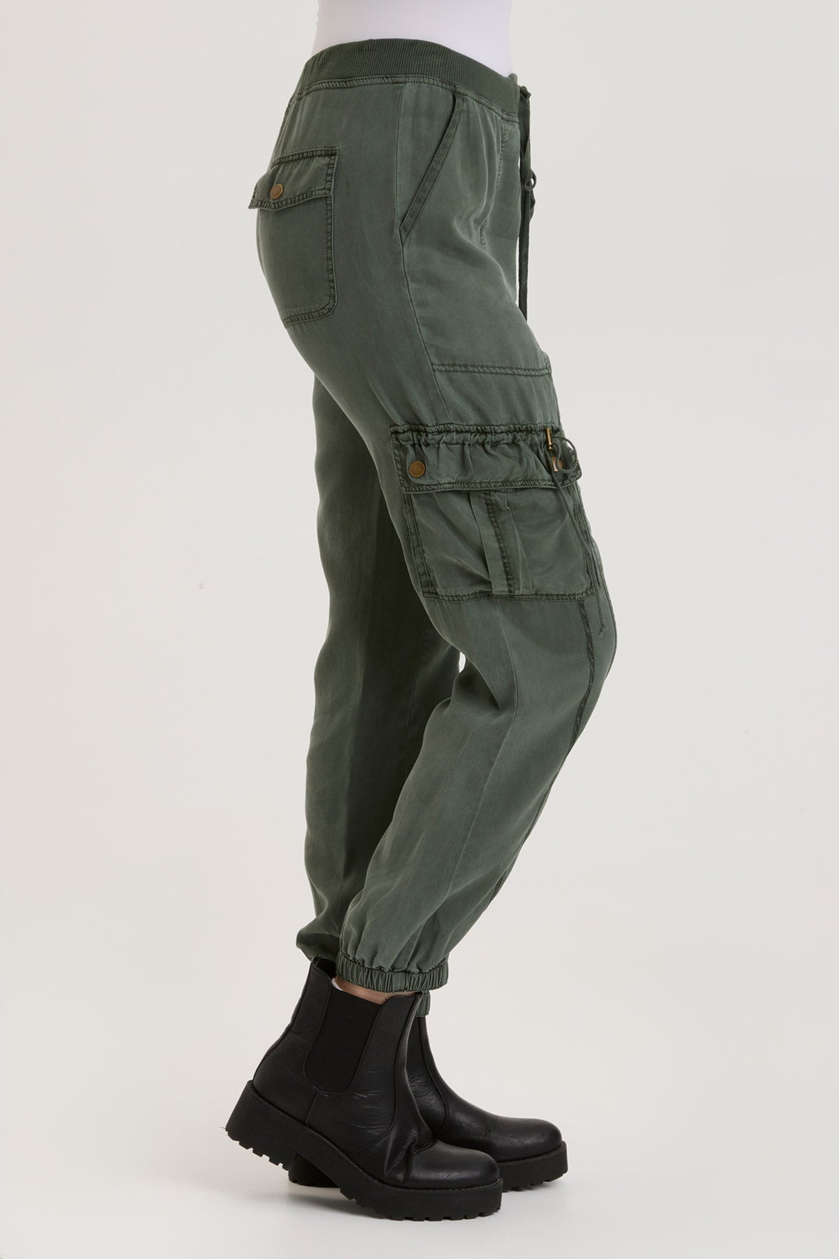 Xcvi cargo shops pants