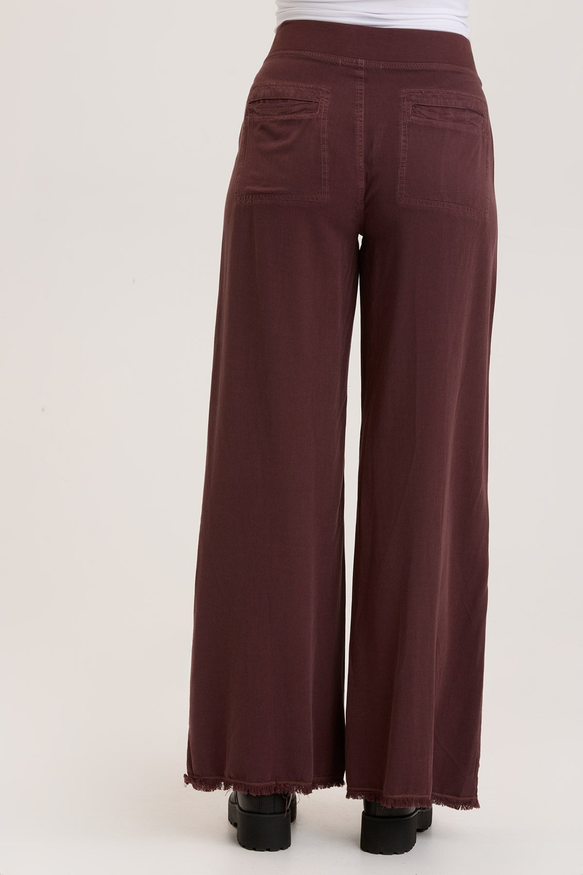 Wearables Twill Beach Trouser 