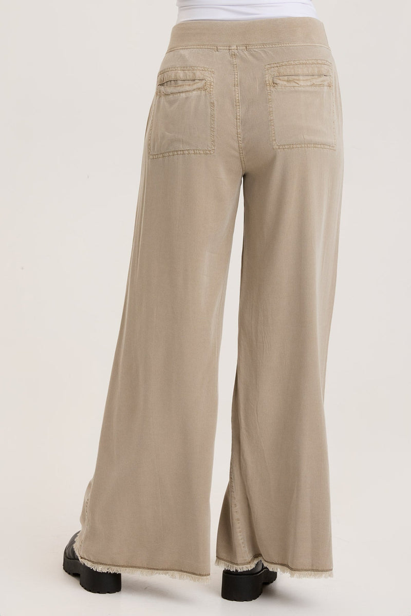 Wearables Twill Beach Trouser 