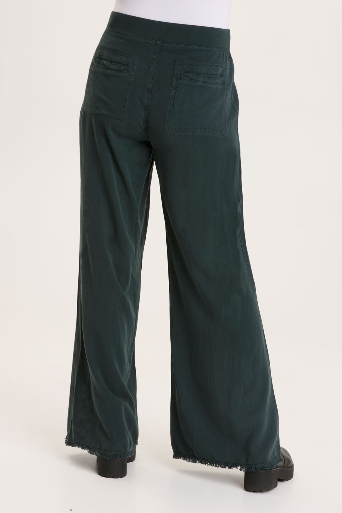 Wearables Twill Beach Trouser 