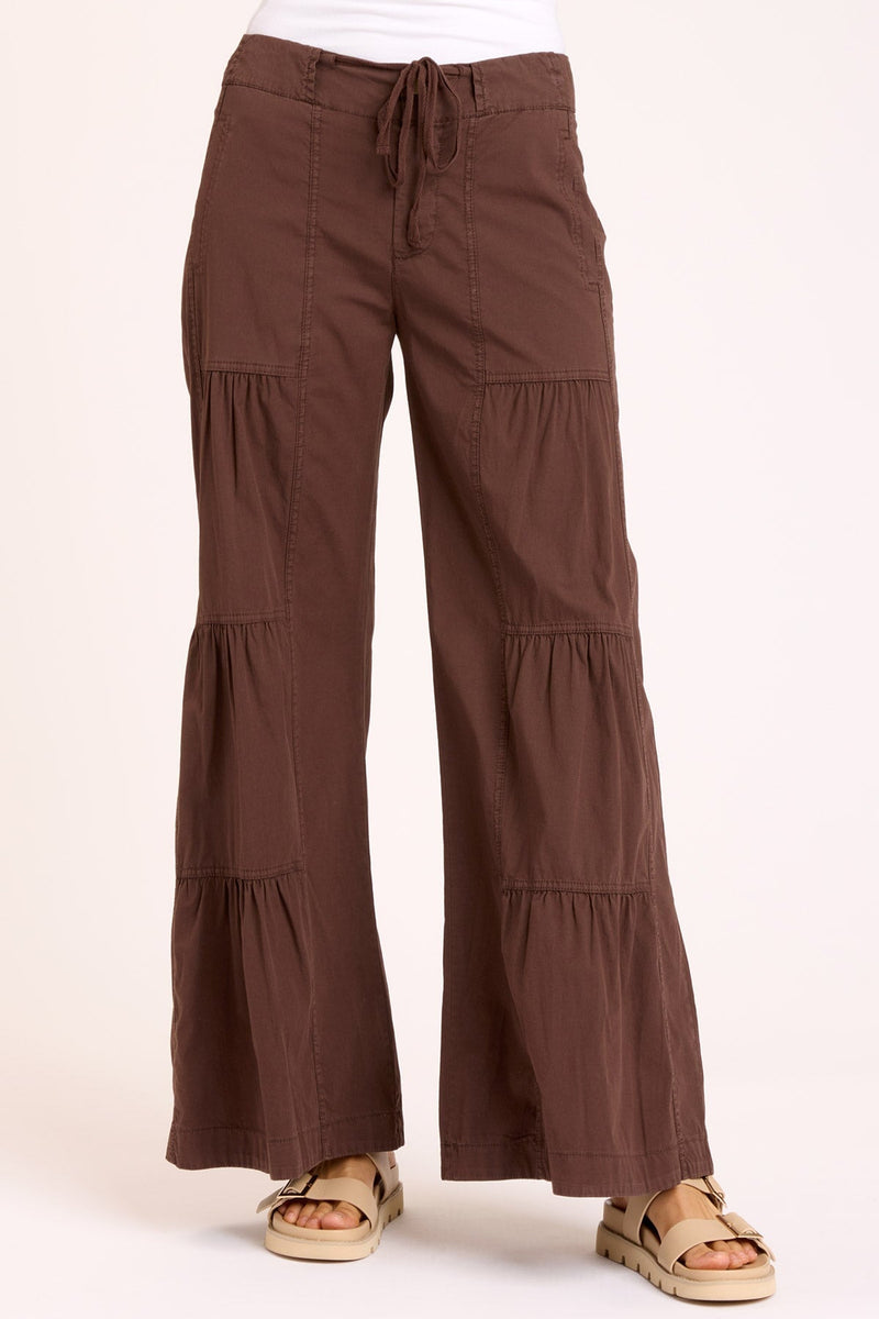 Terraced Wide Leg Pant in Leatherbound Pigment – XCVI