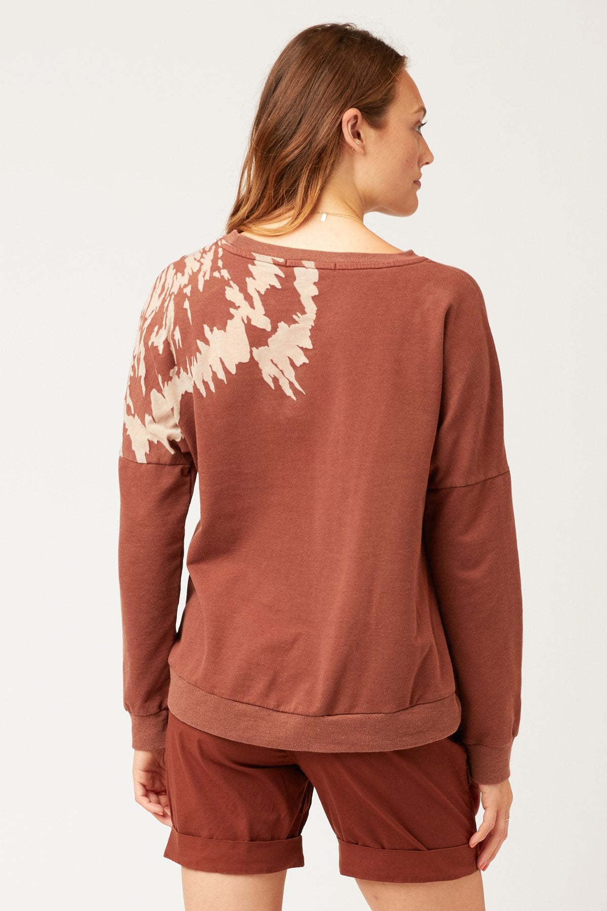 Wearables Twister Pullover 