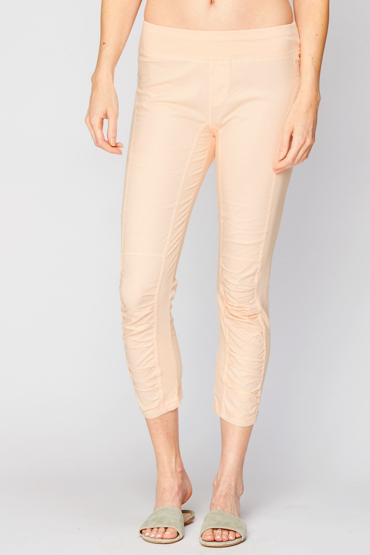 Wearables Jetter Crop Legging 