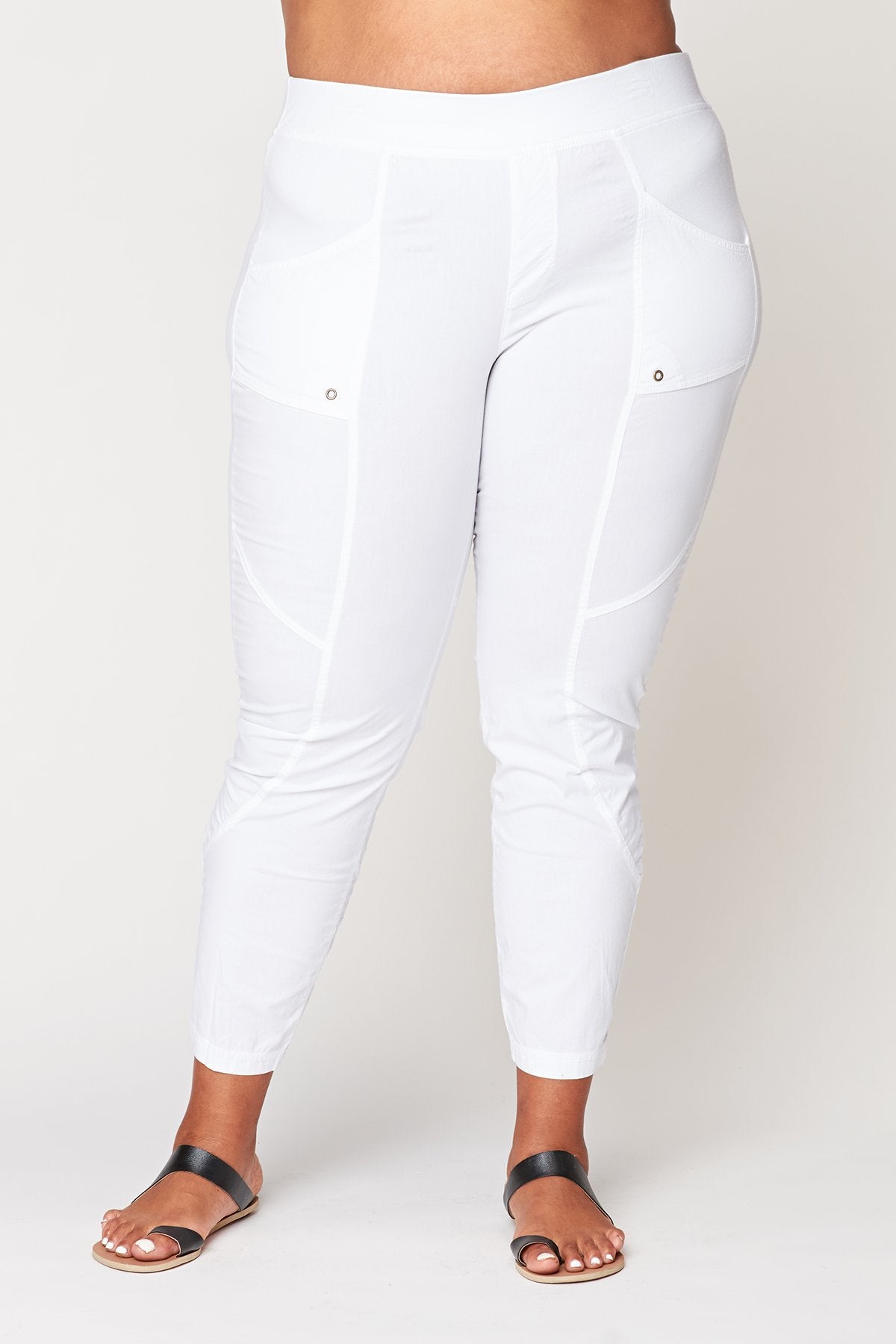 XCVI Plus Dalia Pant 