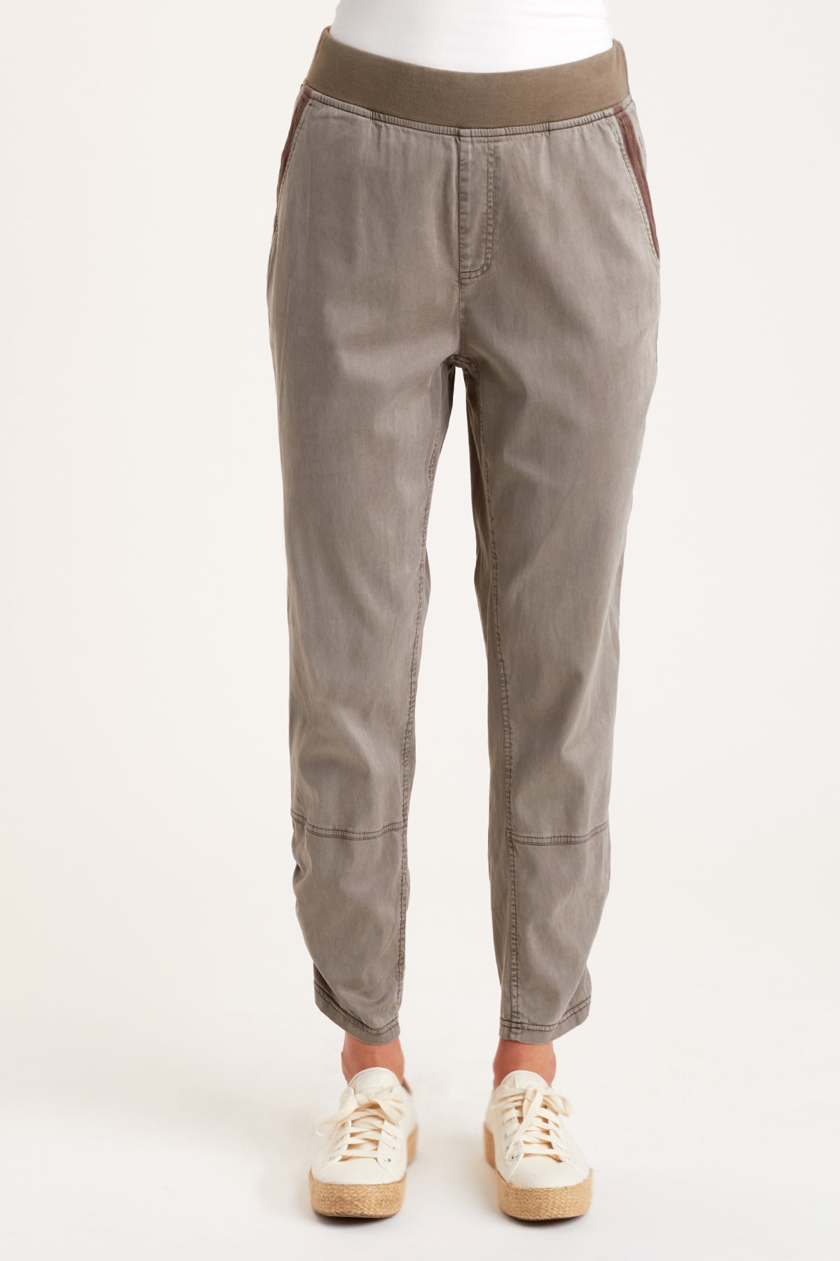 XCVI Leanne Pant 