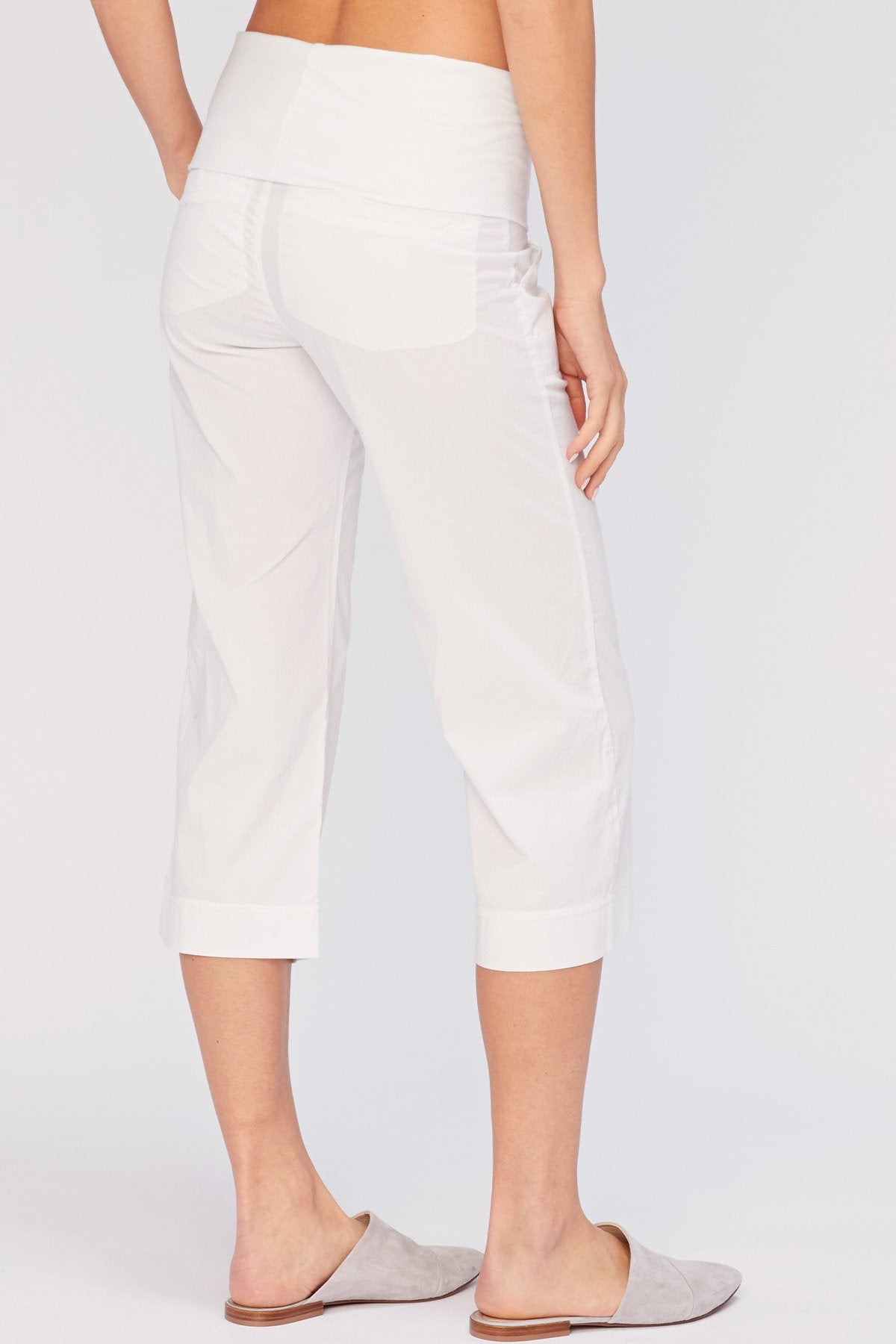 Wearables 4-Pocket Fold Over Crop 