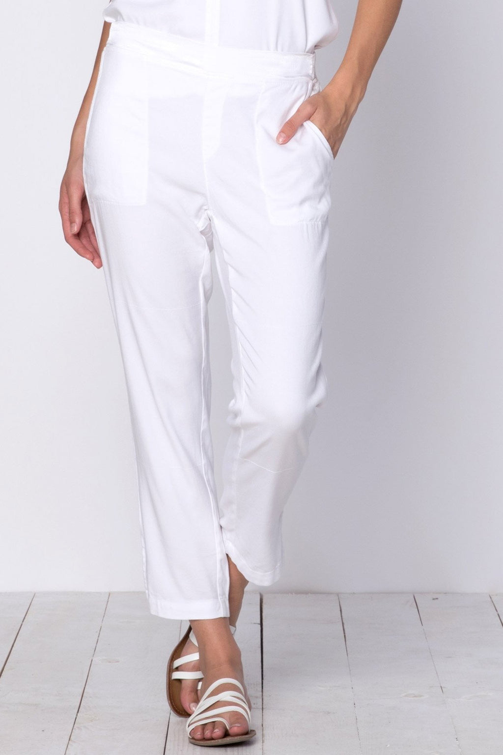 Santucci Jumpsuit in White – XCVI