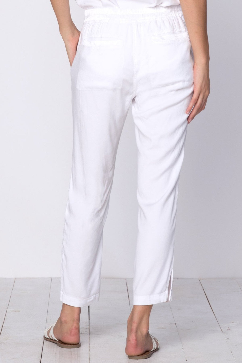 Santucci Jumpsuit in White – XCVI